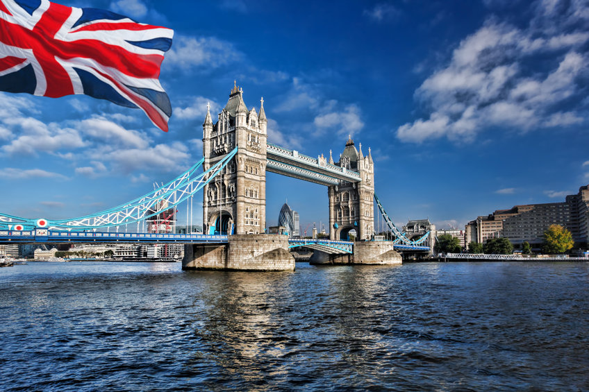 Reino Unido busca adoptar monedas estables como moneda de curso legal, para acuñar NFT