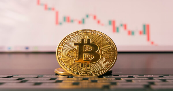 Bitcoin cayó por debajo de la MA de 100 horas, lo que provocó una mayor caída, sugiere un analista